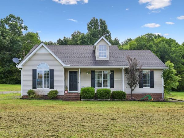 26 Smokey Cir , Petersburg, TN 37144