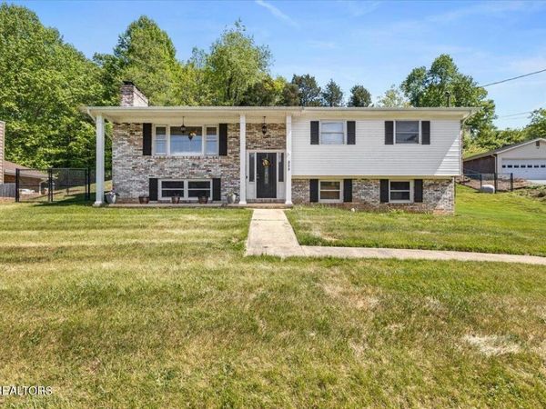 329 Summerville Rd , Kingsport, TN 37663