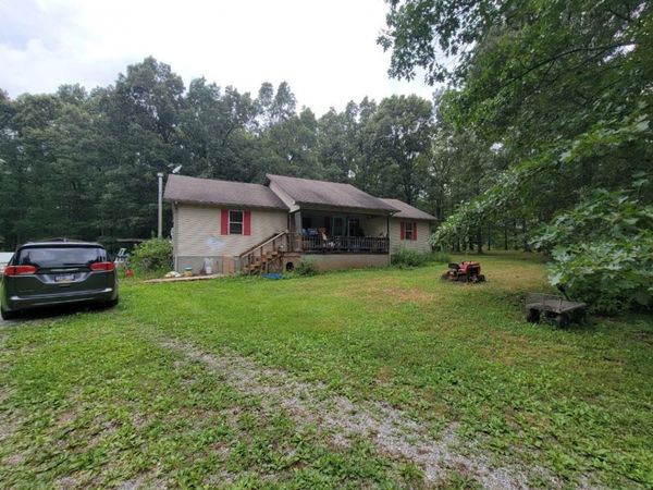 38 Arnolds Way , Crossville, TN 38571