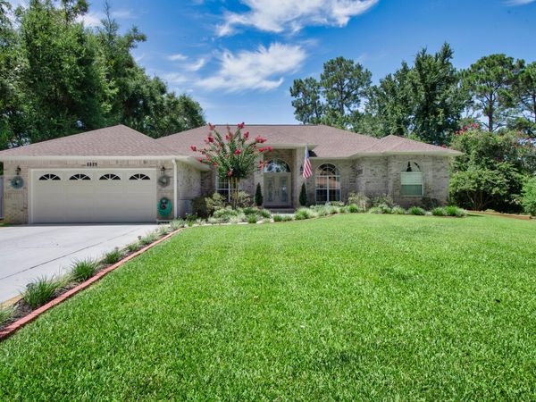 8889 Bahia Vista Lane, Navarre, FL 32566