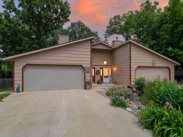 40148 Ryans Bay Road , Zumbro Falls, MN 55991