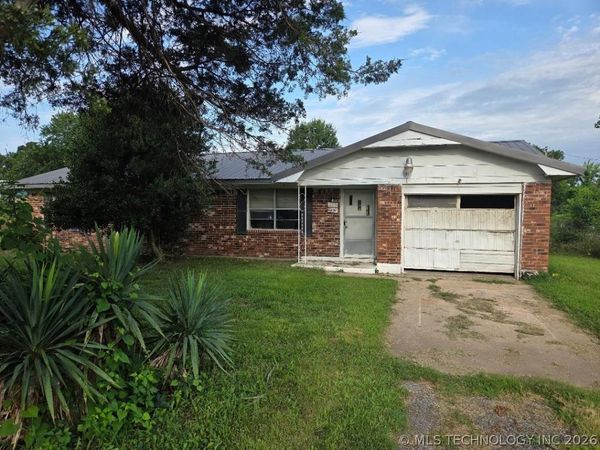 203 Buck , Eufaula, OK 74432