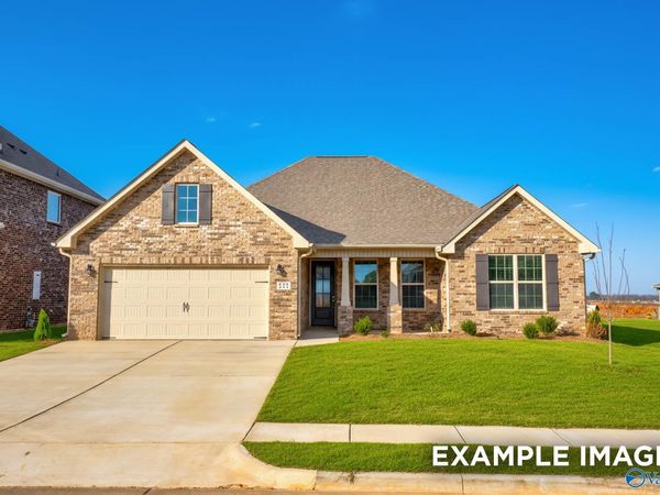 3012 Wayward Drive SE, Decatur, AL 35603