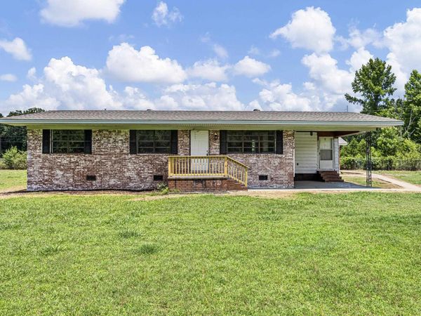 3516 9 N , Solgohachia, AR 72156