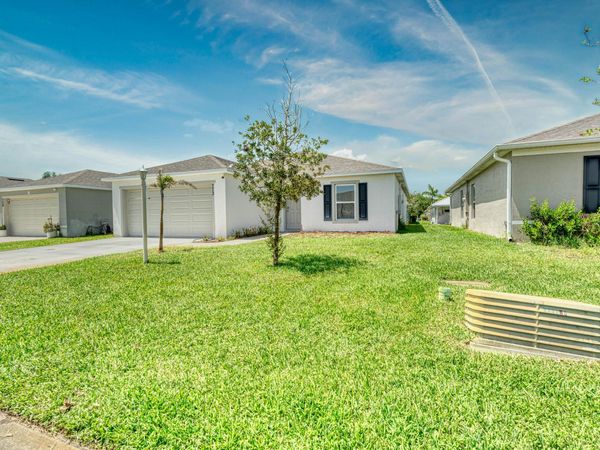 773 SE 25TH Drive, Okeechobee, FL 34974