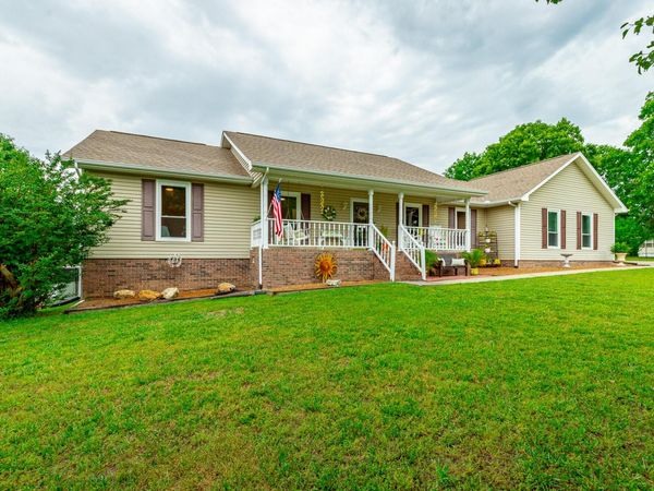 10005 Runyan Hills Lane, Ooltewah 37363