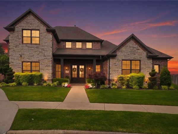 5957 Doris Hunt Court , Springdale, AR 72762