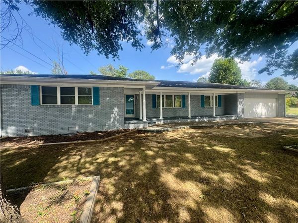 123 S Cumberland Avenue , Russellville, AR 72801