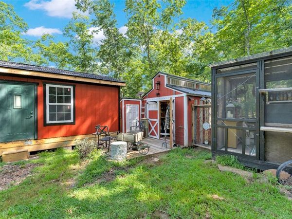 1036 Madison 6519 , Huntsville, AR 72740