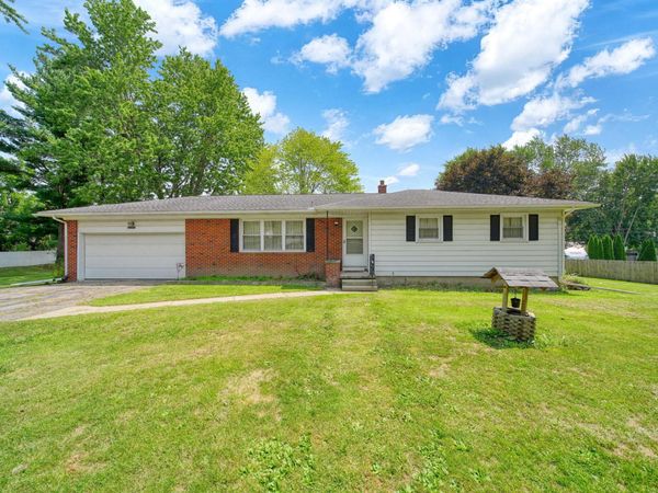 3295 Bent Oak Highway, Adrian, MI 49221