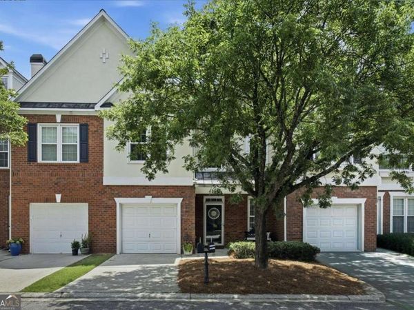 2554 Longcourt Circle SE, Unit 4, Atlanta, GA 30339