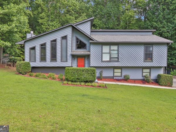 3491 Birchwood Trail, Snellville, GA 30078