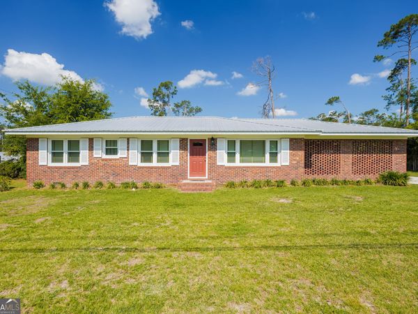 2200 N Barack Obama Boulevard, Valdosta, GA 31602