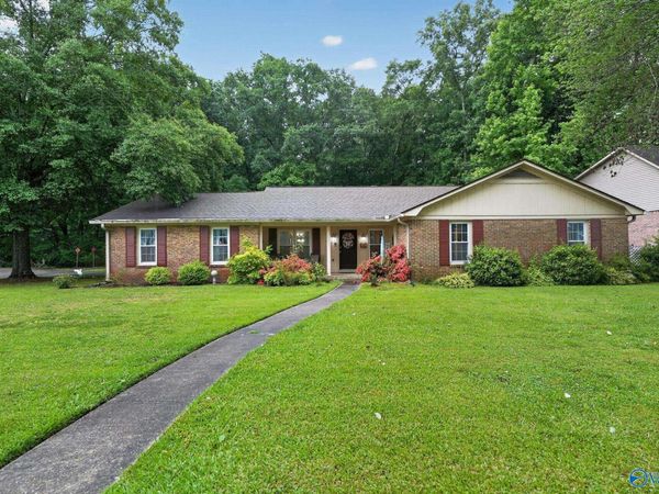 2101 Galahad Drive SW, Decatur, AL 35603