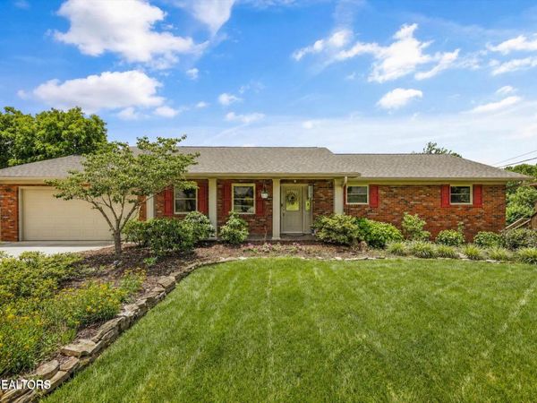 7517 Temple Acres Drive, Knoxville, TN 37938