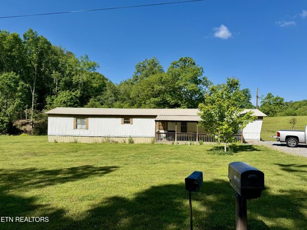 147 County Road 311 , Sweetwater, TN 37874