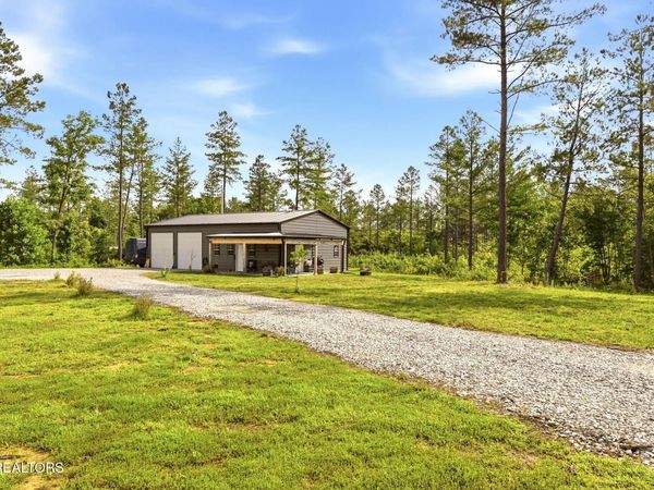 139 Boone Lane, Sunbright, TN 37872