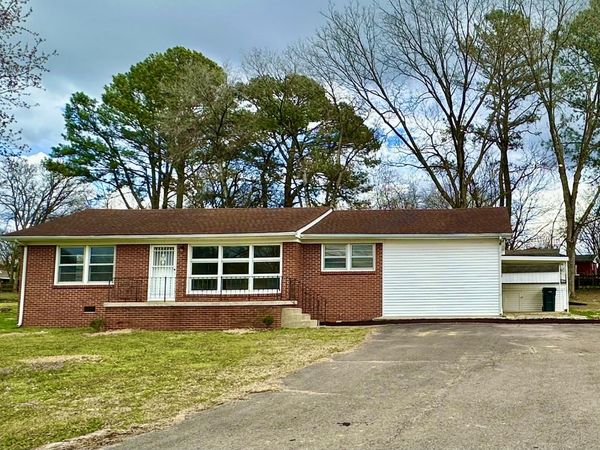 730 Rackley Dr , Pulaski, TN 38478
