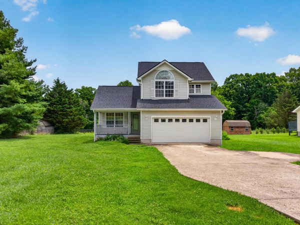 384 Miller Road , Signal Mountain, TN 37377