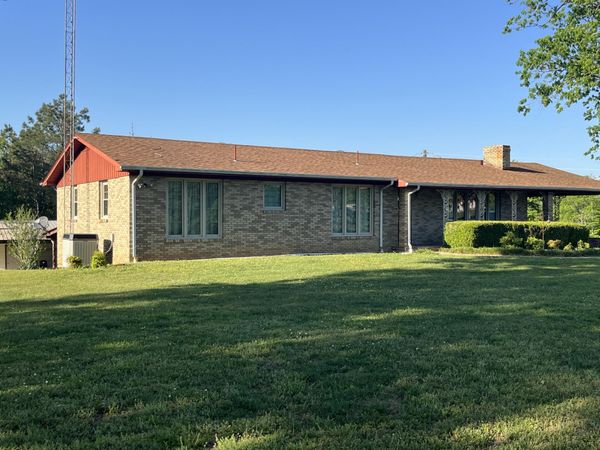 1619 Railroad Bed Rd , Collinwood, TN 38450