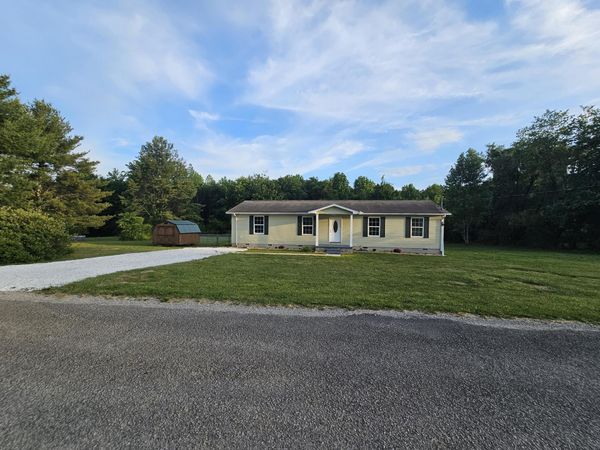 362 Forest Point Road, Monteagle 37339