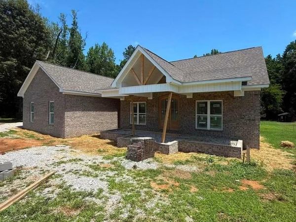 2381 Co Rd 200, Florence, AL 35633