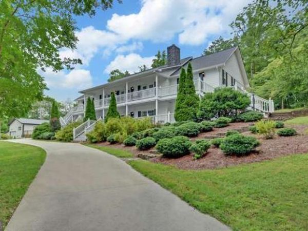 461 Kel Horn Road, Blairsville, GA 30512