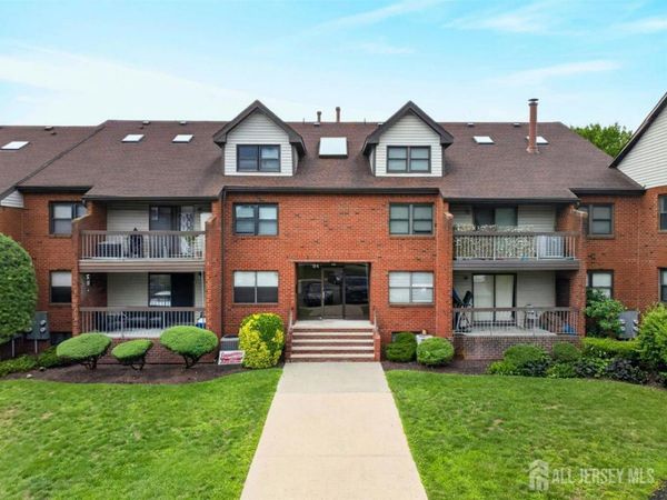 94 Beverly Hill Terrace , Woodbridge, NJ 07095
