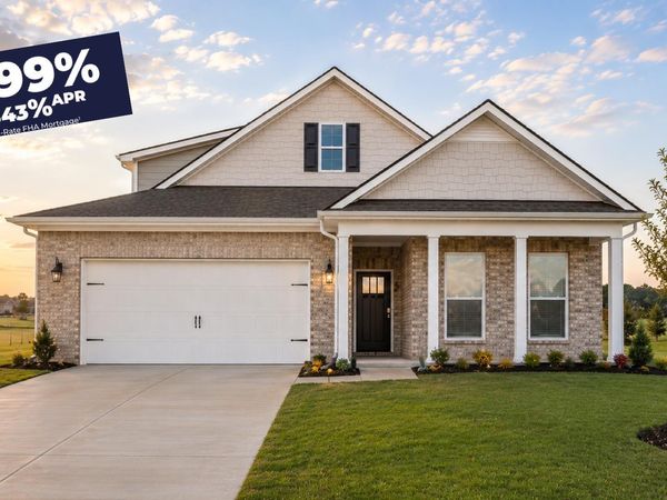 625 RIVERDALE DR, Oakland, TN 38060