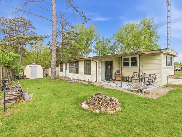 12337 Laird Road, Brooklyn, MI 49230