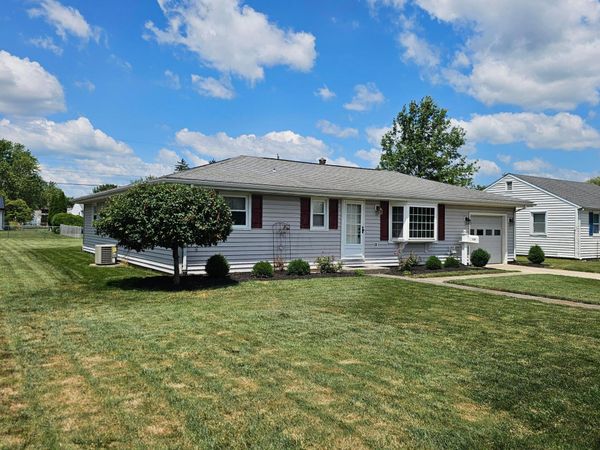 620 Warren Avenue , Washington Court House, OH 43160