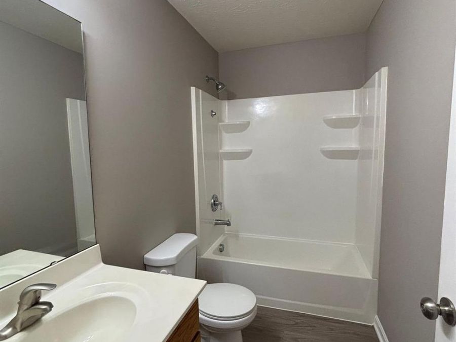 406 Mcewing Drive, Lockland, OH 45215 Photo 16