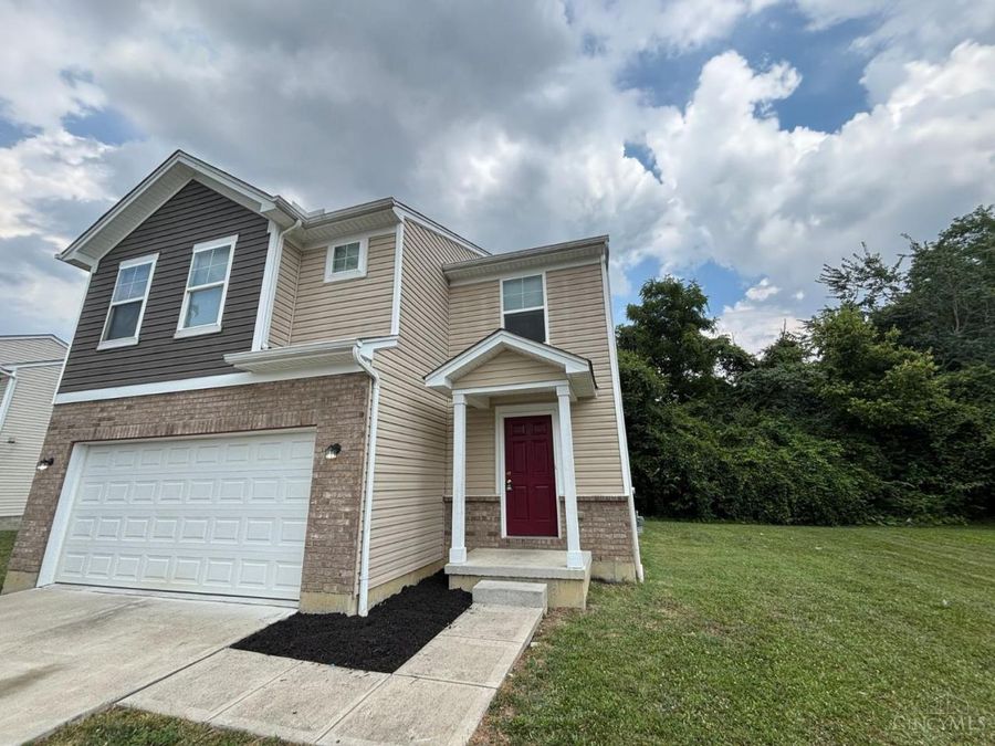 406 Mcewing Drive, Lockland, OH 45215 Photo 2
