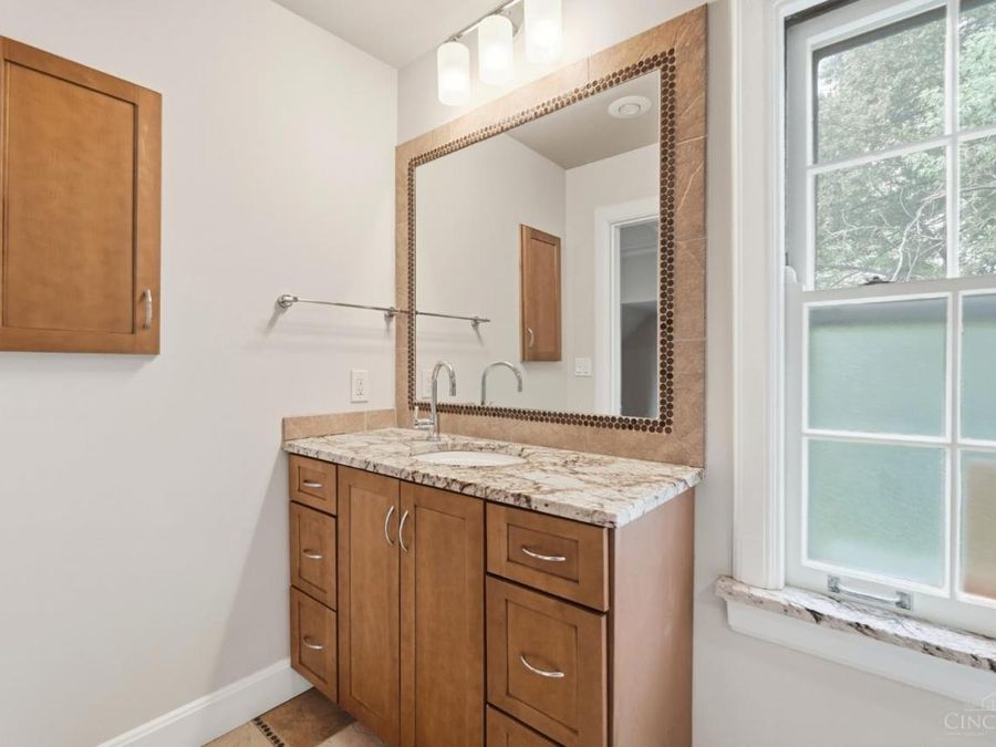 5922 Winton Ridge Lane, Cincinnati, OH 45232 Photo 35