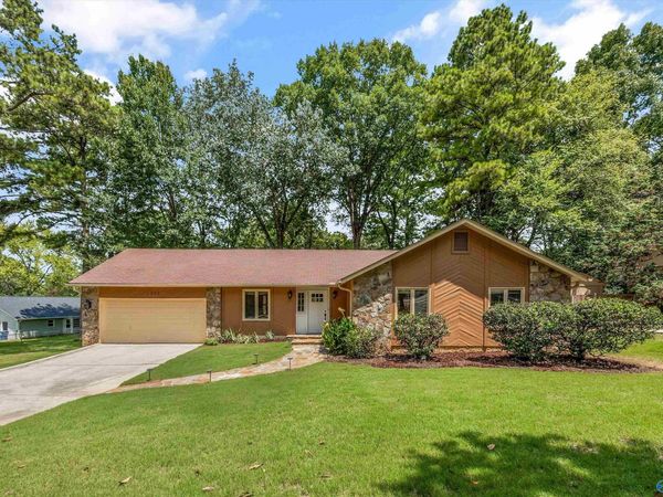 1307 Aldridge Drive, Huntsville, AL 35803