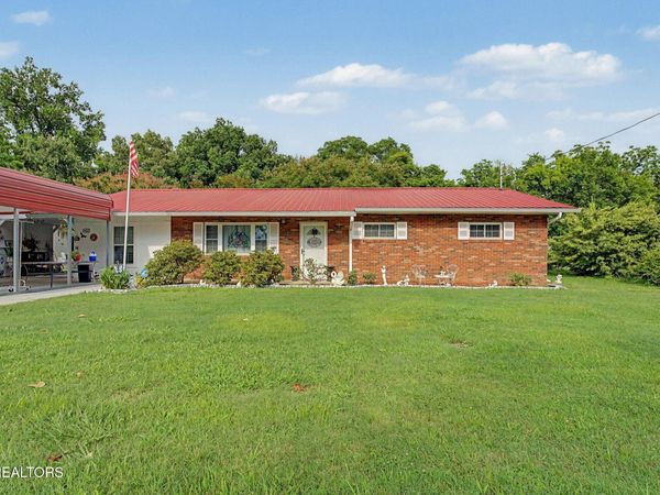 324 Fenway Drive, Pigeon Forge, TN 37863