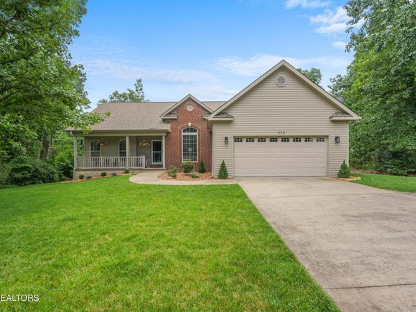 539 Snead Drive, Crossville, TN 38558