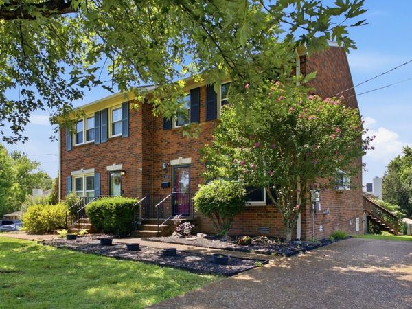 103 Woodcraft Ct , Nashville, TN 37214