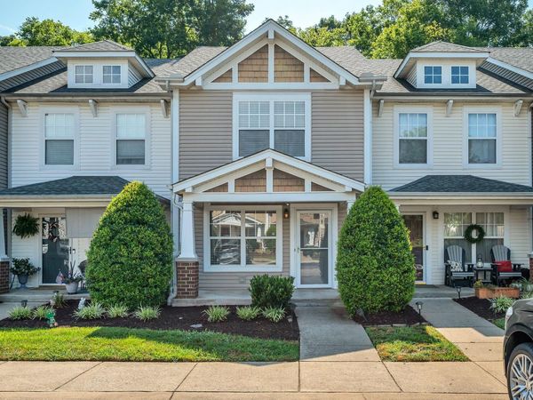 3105 Harpeth Springs Dr , Nashville, TN 37221