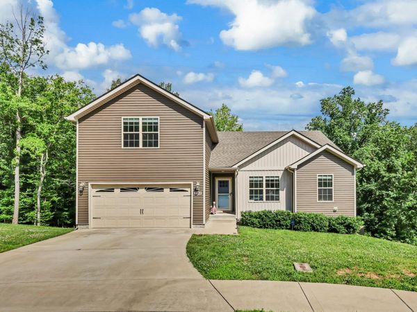 1213 Old Charlotte Trce , Clarksville, TN 37040