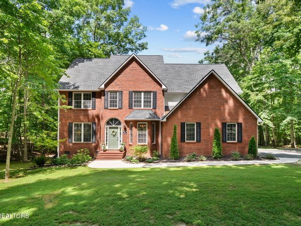 1001 Forest Dr , Crossville, TN 38555