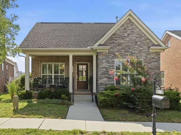 728 Westcott Ln , Nolensville, TN 37135