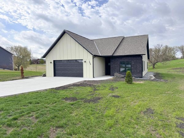 3408 Pebble Hills Drive , Fergus Falls, MN 56537