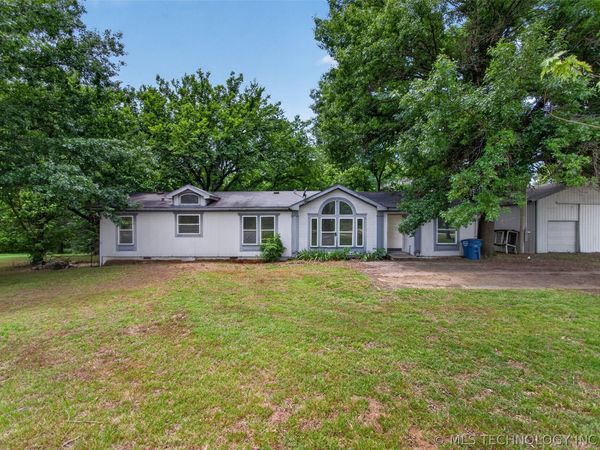 3635 N 4327 , Pryor, OK 74361