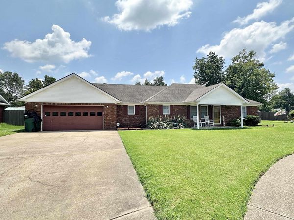 509 Riverbend , Blytheville, AR 72315