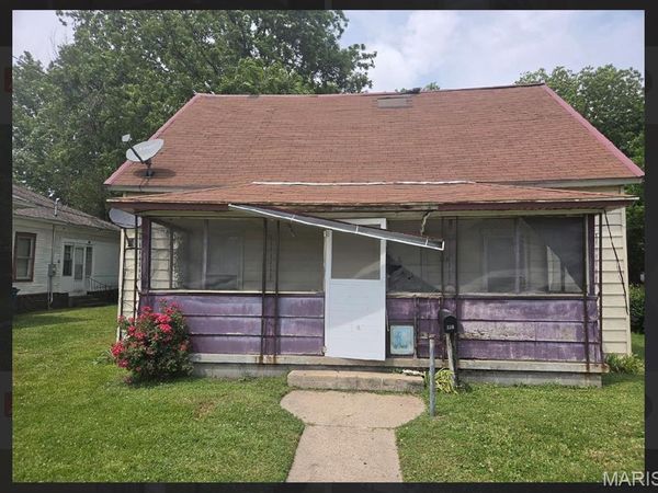 308 Cleveland St , Charleston, MO 63834