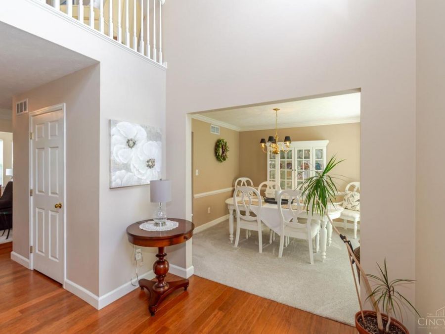 9655 Olde Georgetown Way, Centerville, OH 45458 Photo 4