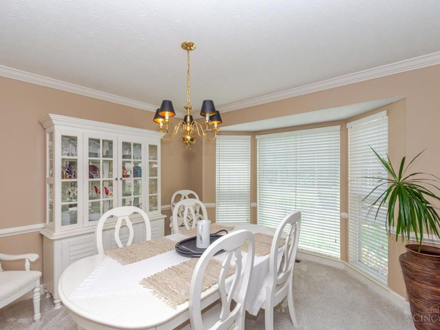 9655 Olde Georgetown Way, Centerville, OH 45458 Photo 6