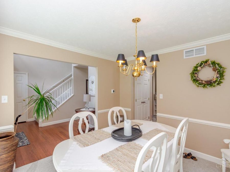 9655 Olde Georgetown Way, Centerville, OH 45458 Photo 7