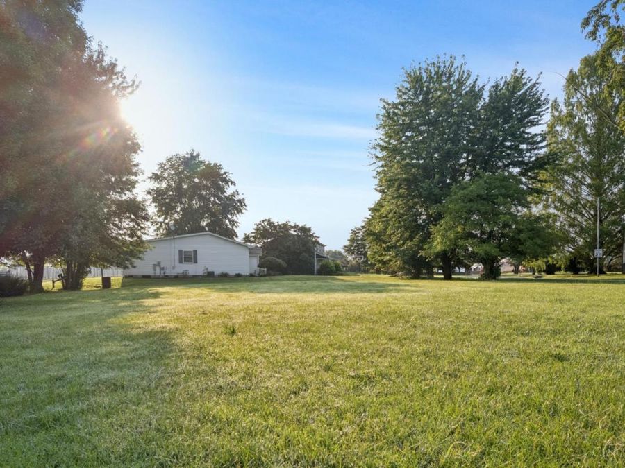 23 Car Berl Drive, Georgetown, OH 45121 Photo 13